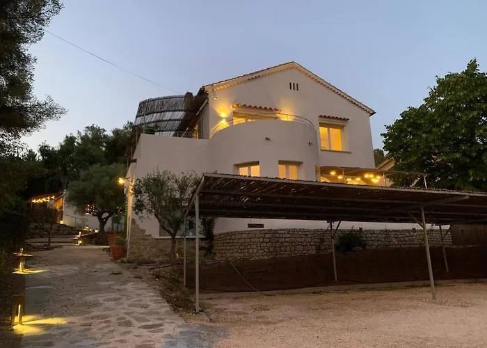 Le Rossignol 1, Aiguebelle * Le Lavandou